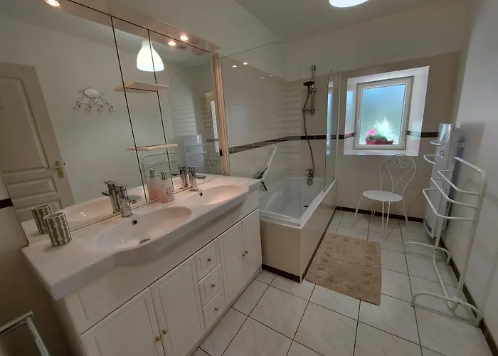 Le Moulin De Gratte Sac * Voutre